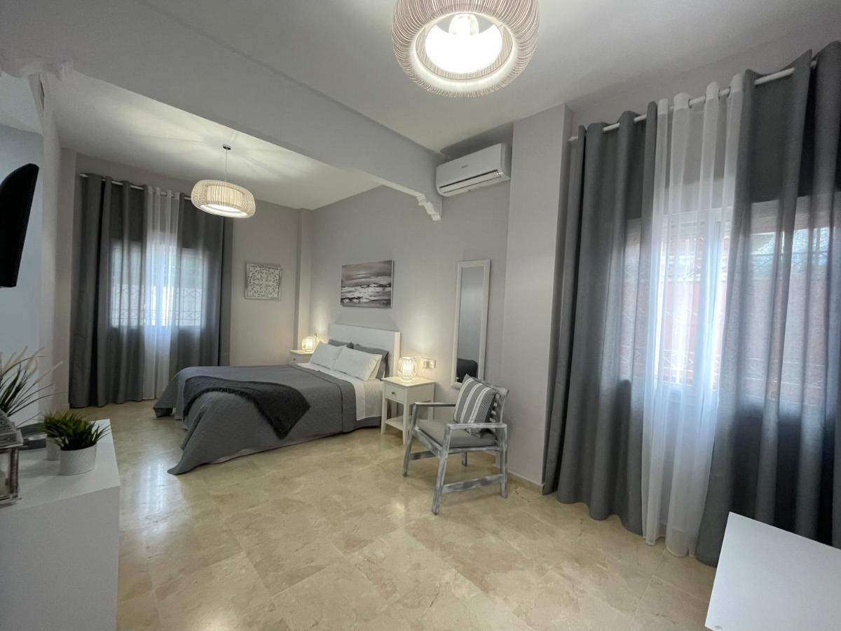 Agradable Casa Independiente Con Piscina Сasa de vacaciones